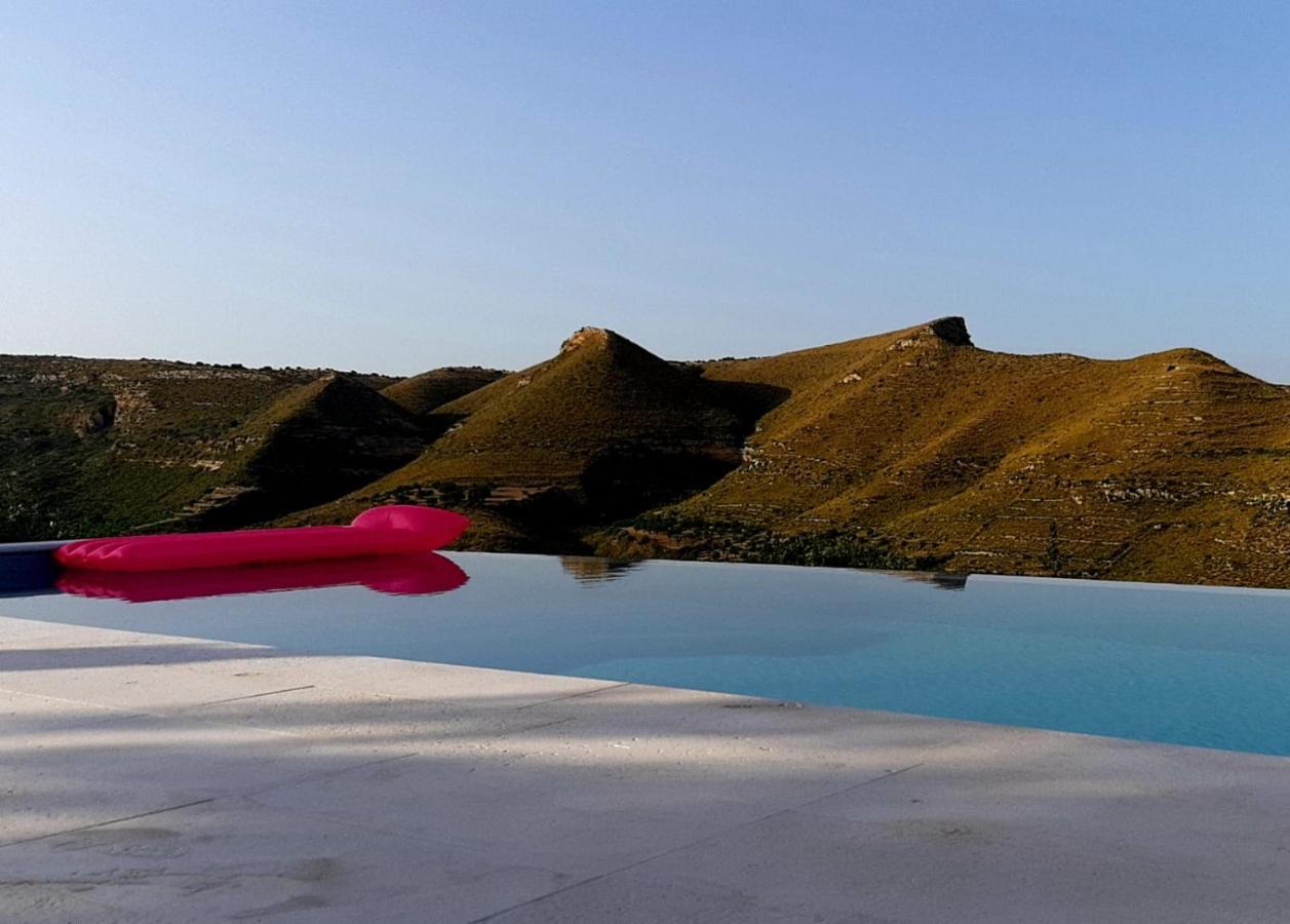 Villa Meriem Noto Bagian luar foto