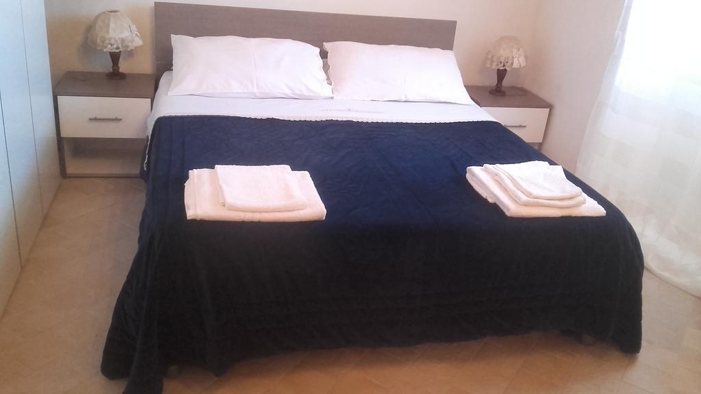 Villa Meriem Noto Bagian luar foto