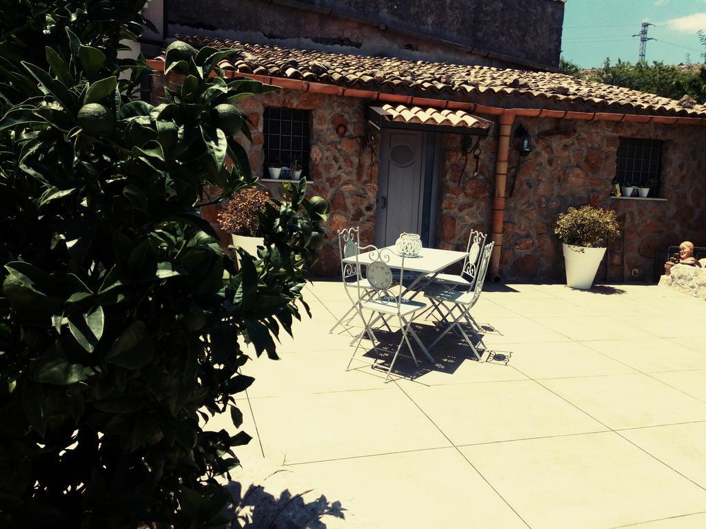 Villa Meriem Noto Bagian luar foto